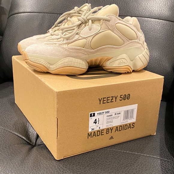 yeezy 500 size 4.5